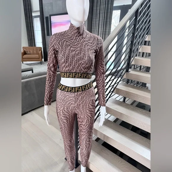 Fendi Geometric Matching Leggings Set - Brown and Black size XS/S - Picture 2 of 16